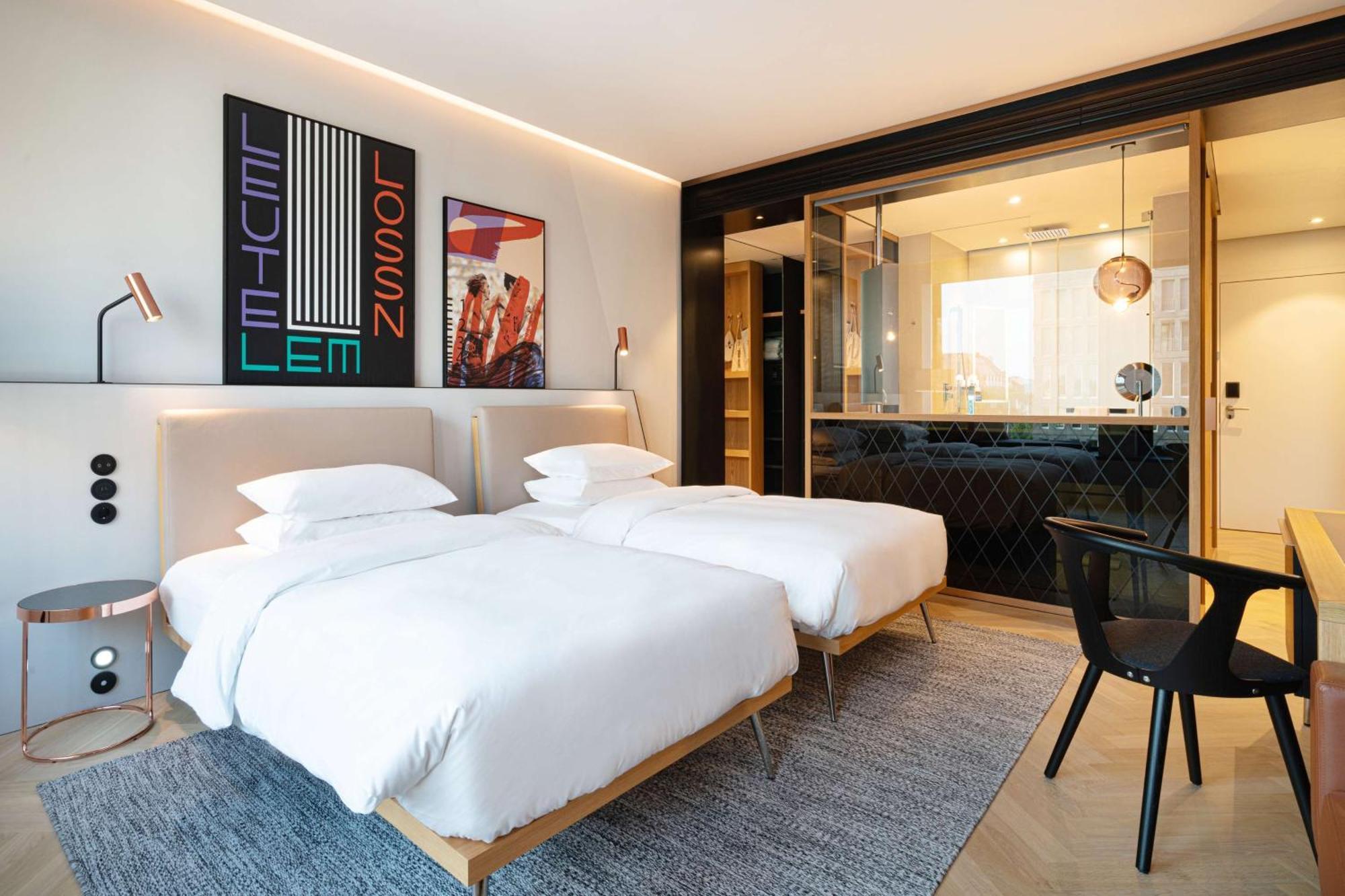 ホテル アンダーズ ミュンヘン シュヴァビンガー トーア ア コンセプト バイ ハイアット エクステリア 写真 Deluxe room