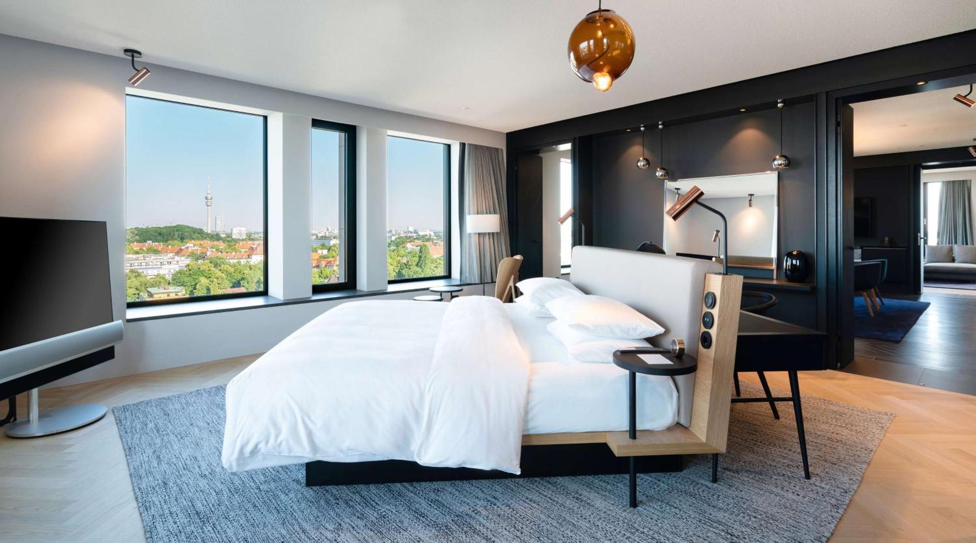 ホテル アンダーズ ミュンヘン シュヴァビンガー トーア ア コンセプト バイ ハイアット エクステリア 写真 A bedroom at the hotel